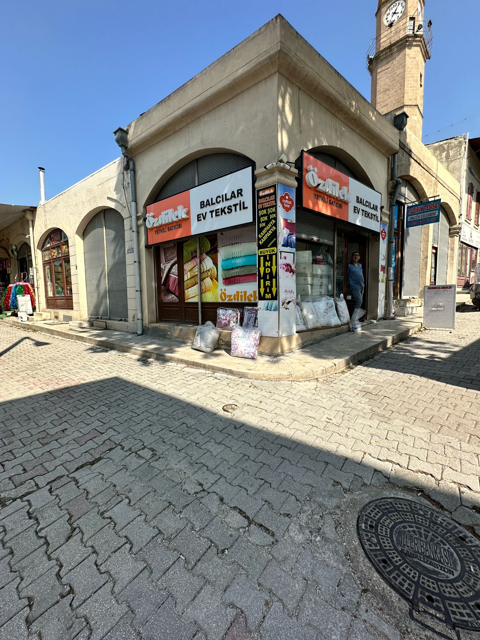 BURDUR ARSLANBEY EMLAKTAN SATILIK 3 ADET DÜKKAN 